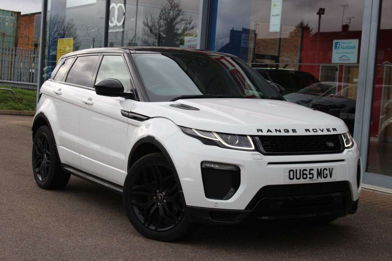 A 2015 LAND ROVER RANGE ROVER EVOQUE 2.0 TD4 HSE Dynamic SUV 5dr Diesel Auto 4WD Euro 6 (s/s) (180 ps) 20" ALLOY A 2015 LAND ROVER RANGE ROVER EVOQUE 2.0 TD4 HSE Dynamic SUV 5dr Diesel Auto 4WD Euro 6 (s/s) (180 ps) 20" ALLOY
