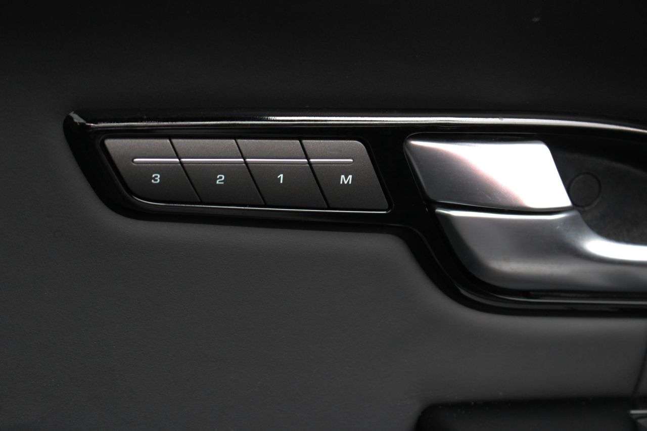 2015 LAND ROVER RANGE ROVER EVOQUE 2015 LAND ROVER RANGE ROVER EVOQUE