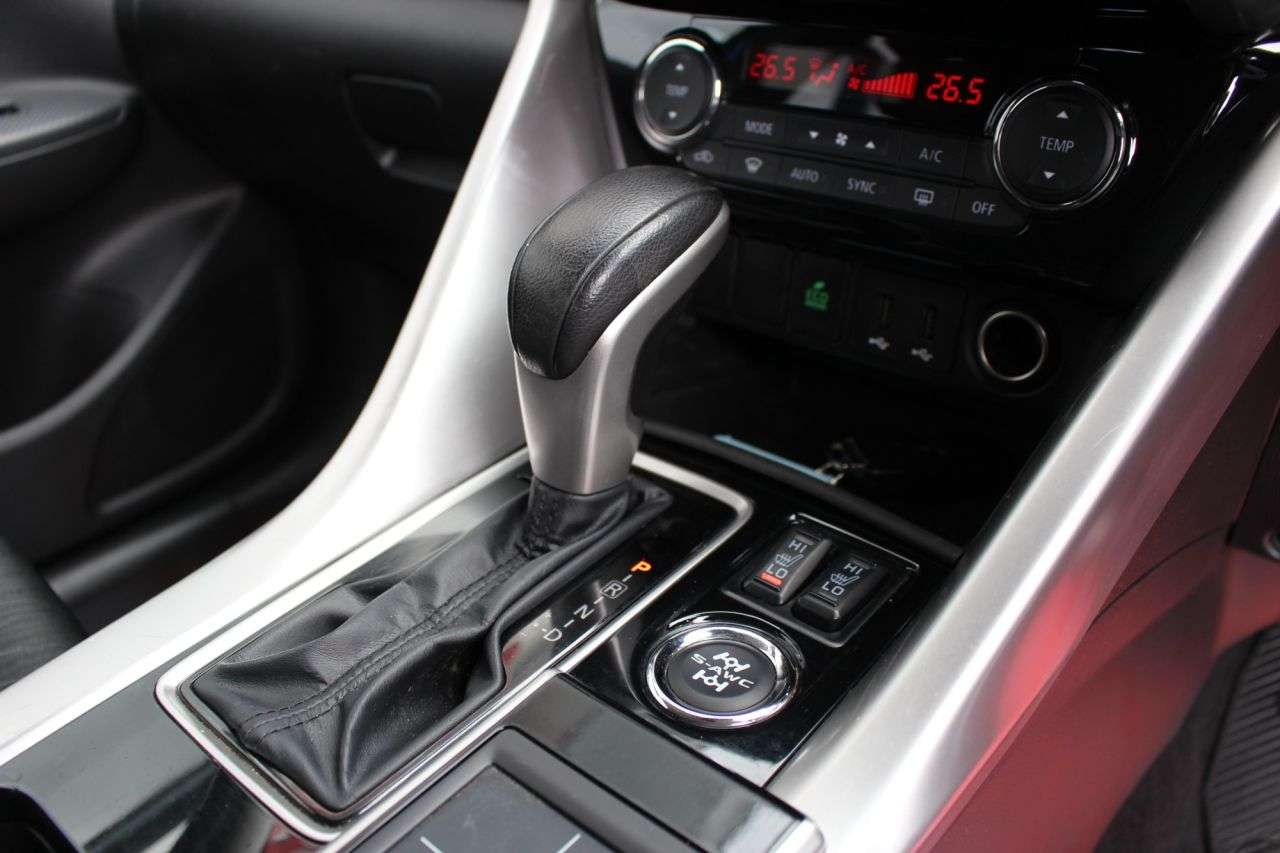 2019 MITSUBISHI ECLIPSE CROSS 2019 MITSUBISHI ECLIPSE CROSS