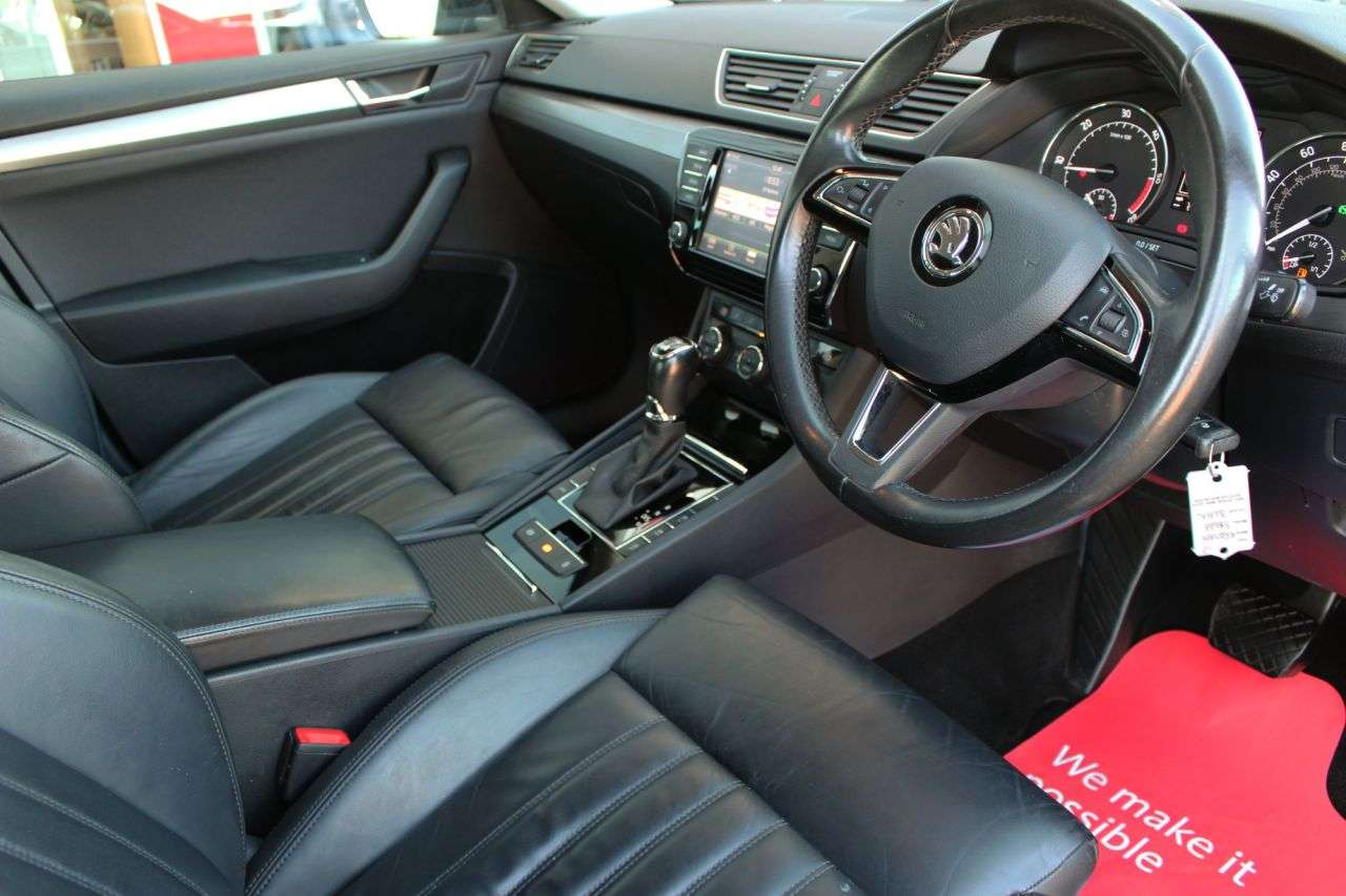 2015 SKODA SUPERB 2015 SKODA SUPERB