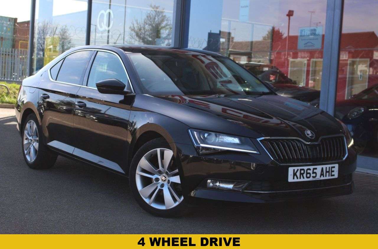 A 2015 SKODA SUPERB 2.0 TDI SE L Executive Hatchback 5dr Diesel DSG Auto 6Spd 4WD Euro 6 (s/s) A 2015 SKODA SUPERB 2.0 TDI SE L Executive Hatchback 5dr Diesel DSG Auto 6Spd 4WD Euro 6 (s/s)