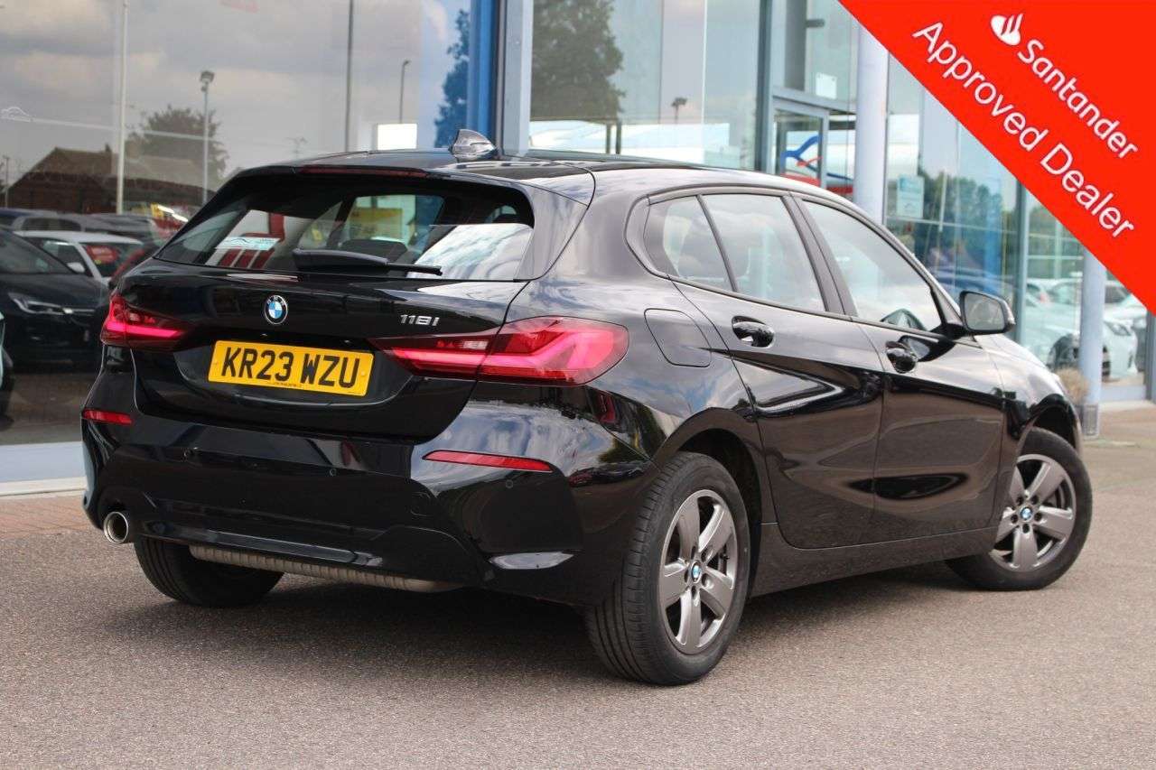 2023 BMW 1 SERIES 2023 BMW 1 SERIES