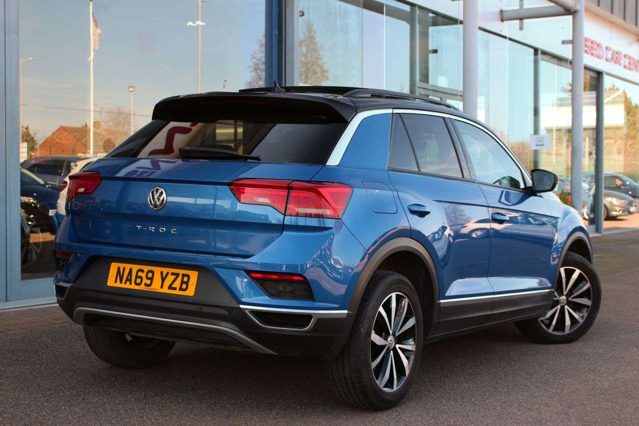 2019 VOLKSWAGEN T-ROC 2019 VOLKSWAGEN T-ROC
