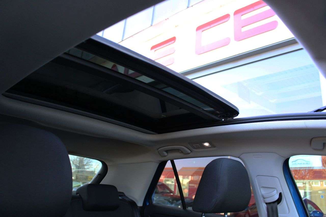 2019 VOLKSWAGEN T-ROC 2019 VOLKSWAGEN T-ROC