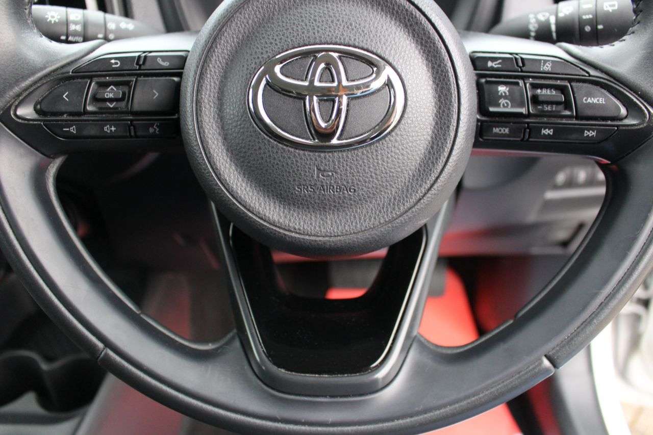 2023 TOYOTA AYGO X 2023 TOYOTA AYGO X