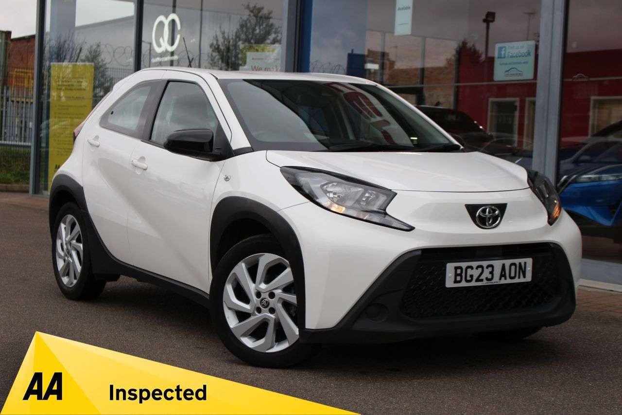 A 2023 TOYOTA AYGO X 1.0 VVT-i Pure Hatchback 5dr Petrol x-shift Euro 6 (s/s) (72 ps) CRUISE/LDW A 2023 TOYOTA AYGO X 1.0 VVT-i Pure Hatchback 5dr Petrol x-shift Euro 6 (s/s) (72 ps) CRUISE/LDW