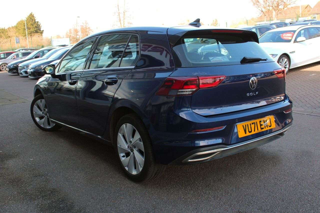 2021 VOLKSWAGEN GOLF 2021 VOLKSWAGEN GOLF