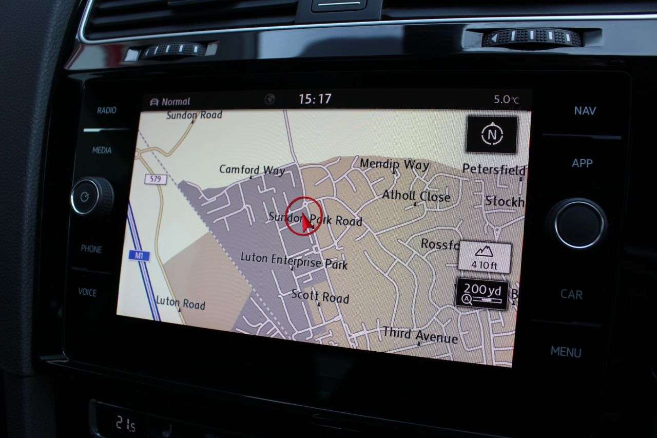 2018 VOLKSWAGEN GOLF 2018 VOLKSWAGEN GOLF