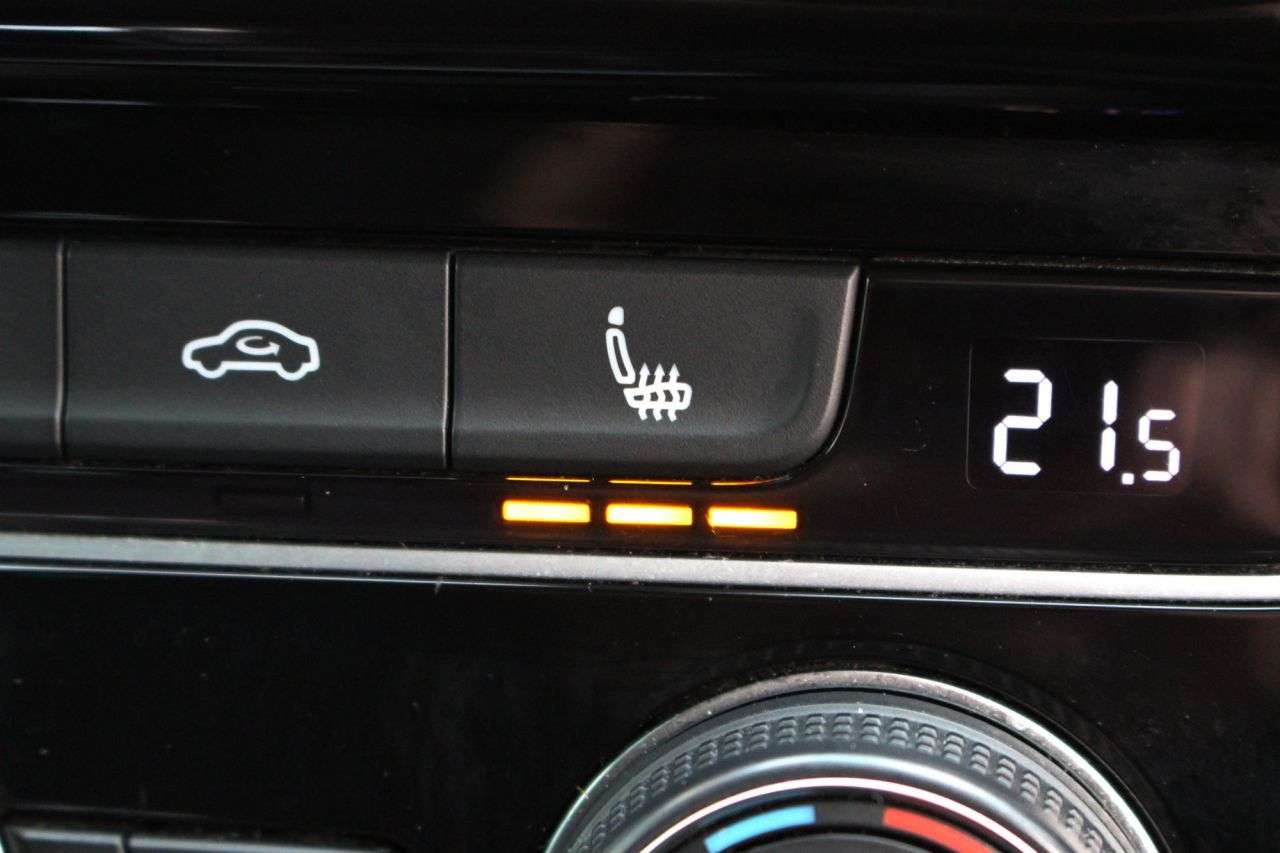 2018 VOLKSWAGEN GOLF 2018 VOLKSWAGEN GOLF