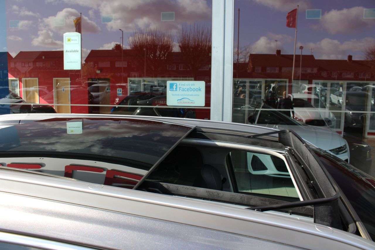 A 2023 HYUNDAI SANTA FE 1.6 h T-GDi Ultimate SUV 5dr Petrol Hybrid Auto 4WD Euro 6 (s/s) (230 ps) A A 2023 HYUNDAI SANTA FE 1.6 h T-GDi Ultimate SUV 5dr Petrol Hybrid Auto 4WD Euro 6 (s/s) (230 ps) A