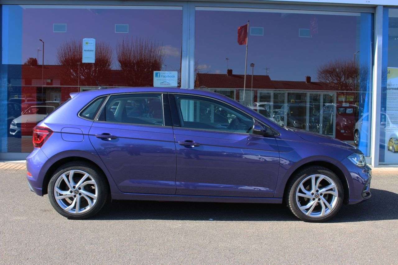 A 2022 VOLKSWAGEN POLO 1.0 TSI Style Hatchback 5dr Petrol Manual Euro 6 (s/s) (95 ps) 17" ALLOYS, A 2022 VOLKSWAGEN POLO 1.0 TSI Style Hatchback 5dr Petrol Manual Euro 6 (s/s) (95 ps) 17" ALLOYS,