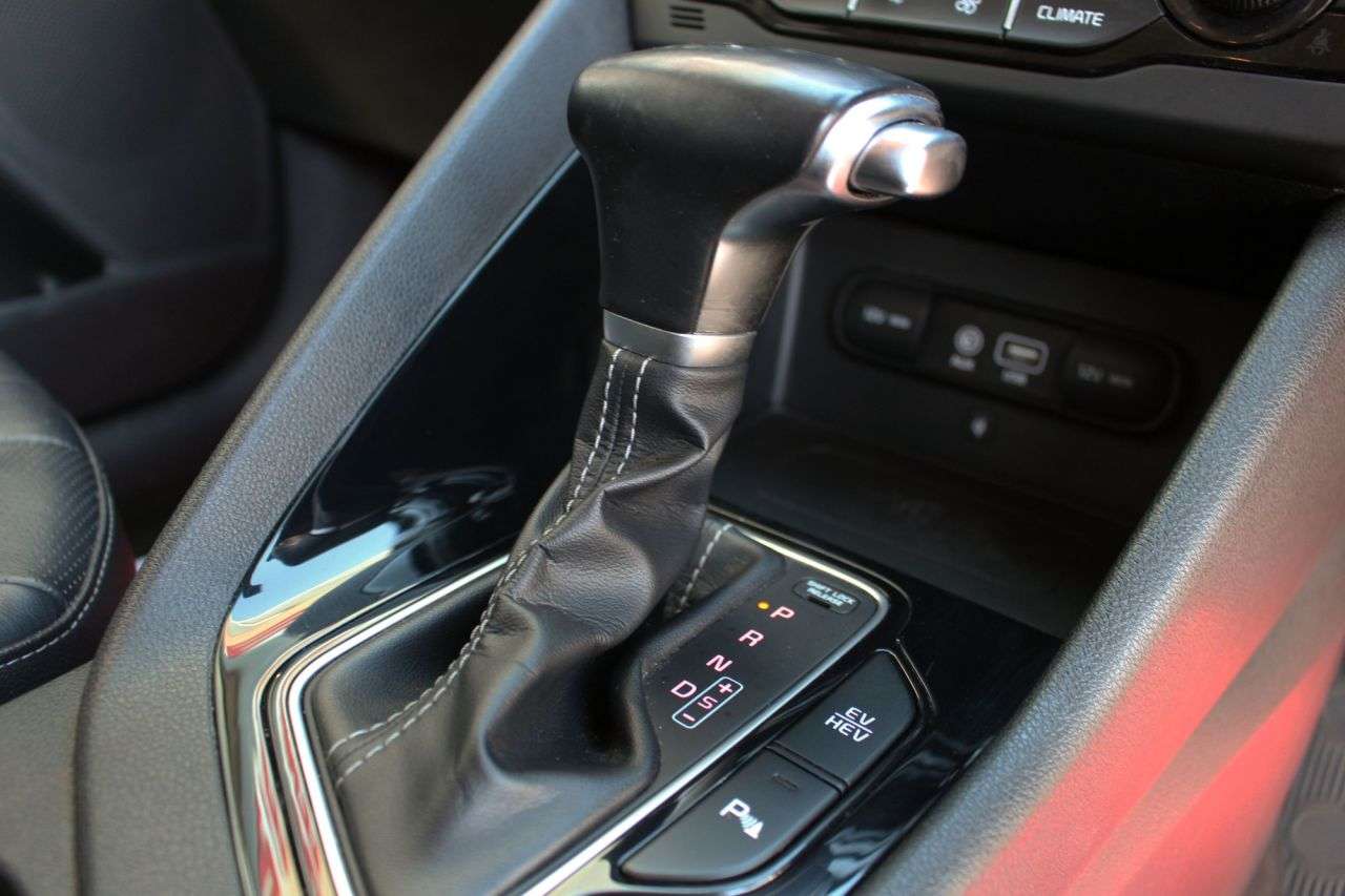 2018 KIA NIRO 2018 KIA NIRO