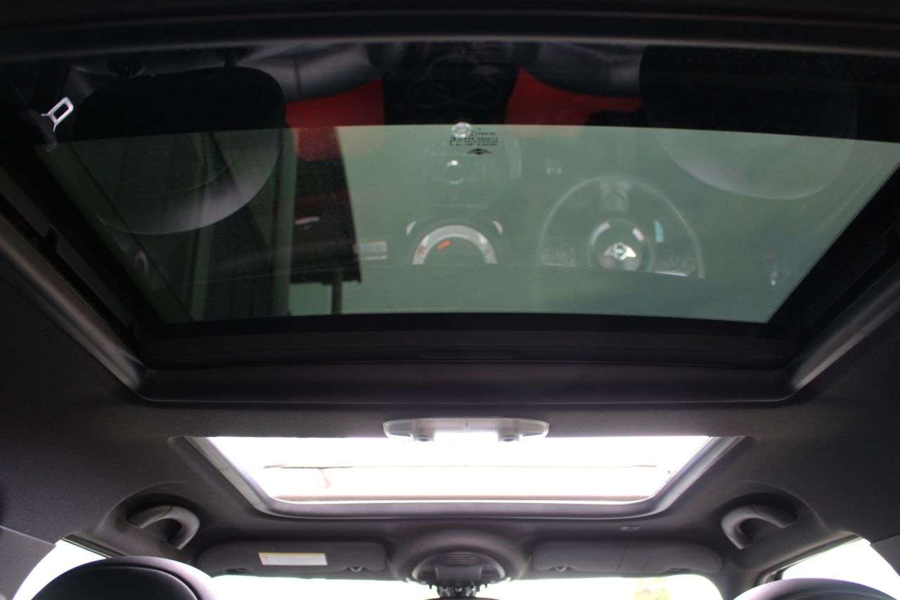 A 2013 MINI COUNTRYMAN 1.6 Cooper S SUV 5dr Petrol Manual ALL4 Euro 5 (s/s) (184 ps) NAV, PAN ROOF A 2013 MINI COUNTRYMAN 1.6 Cooper S SUV 5dr Petrol Manual ALL4 Euro 5 (s/s) (184 ps) NAV, PAN ROOF