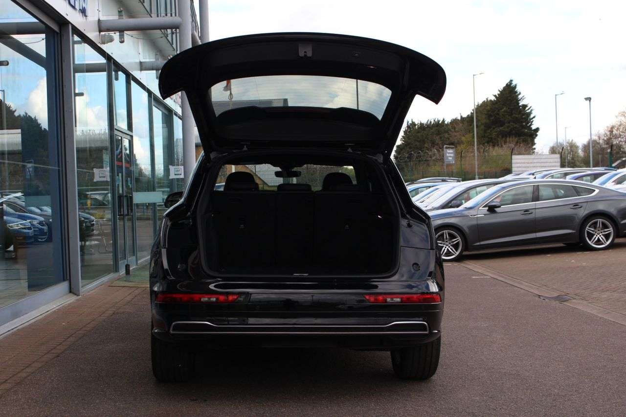 2018 AUDI Q5 2018 AUDI Q5