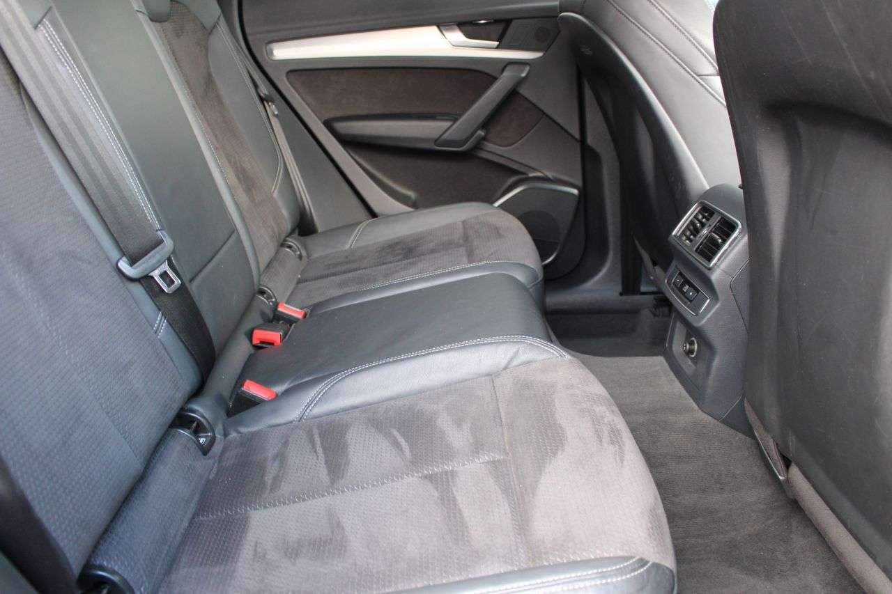 2018 AUDI Q5 2018 AUDI Q5