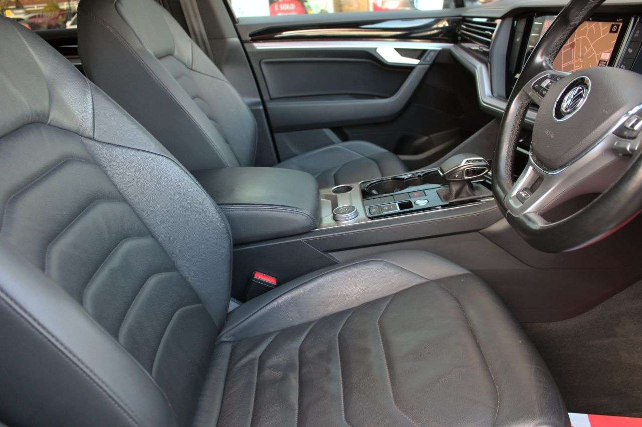 2018 VOLKSWAGEN TOUAREG 2018 VOLKSWAGEN TOUAREG