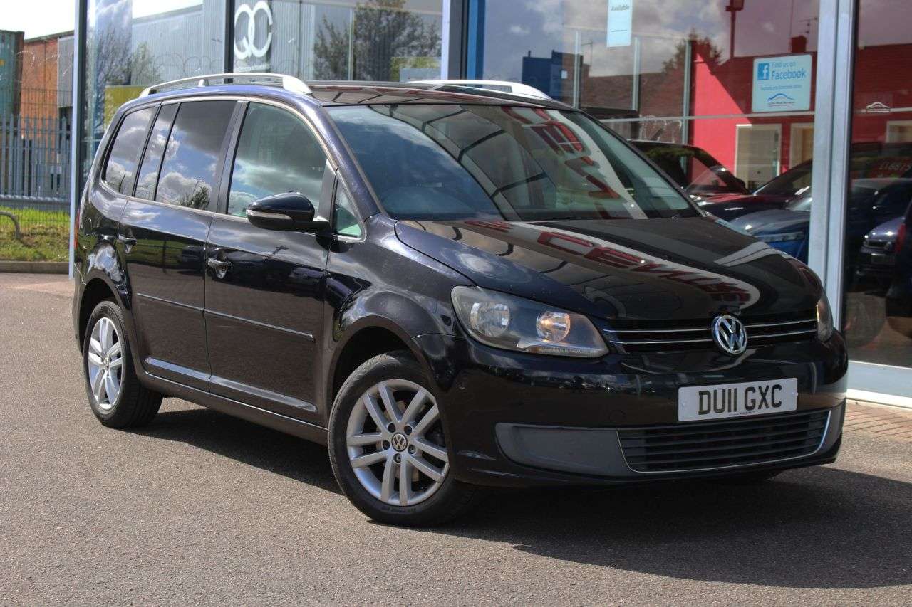 A 2011 VOLKSWAGEN TOURAN 1.6 TDI SE MPV 5dr Diesel Manual Euro 5 (105 ps) P/SENSORS, 16" ALLOYS, AIR A 2011 VOLKSWAGEN TOURAN 1.6 TDI SE MPV 5dr Diesel Manual Euro 5 (105 ps) P/SENSORS, 16" ALLOYS, AIR