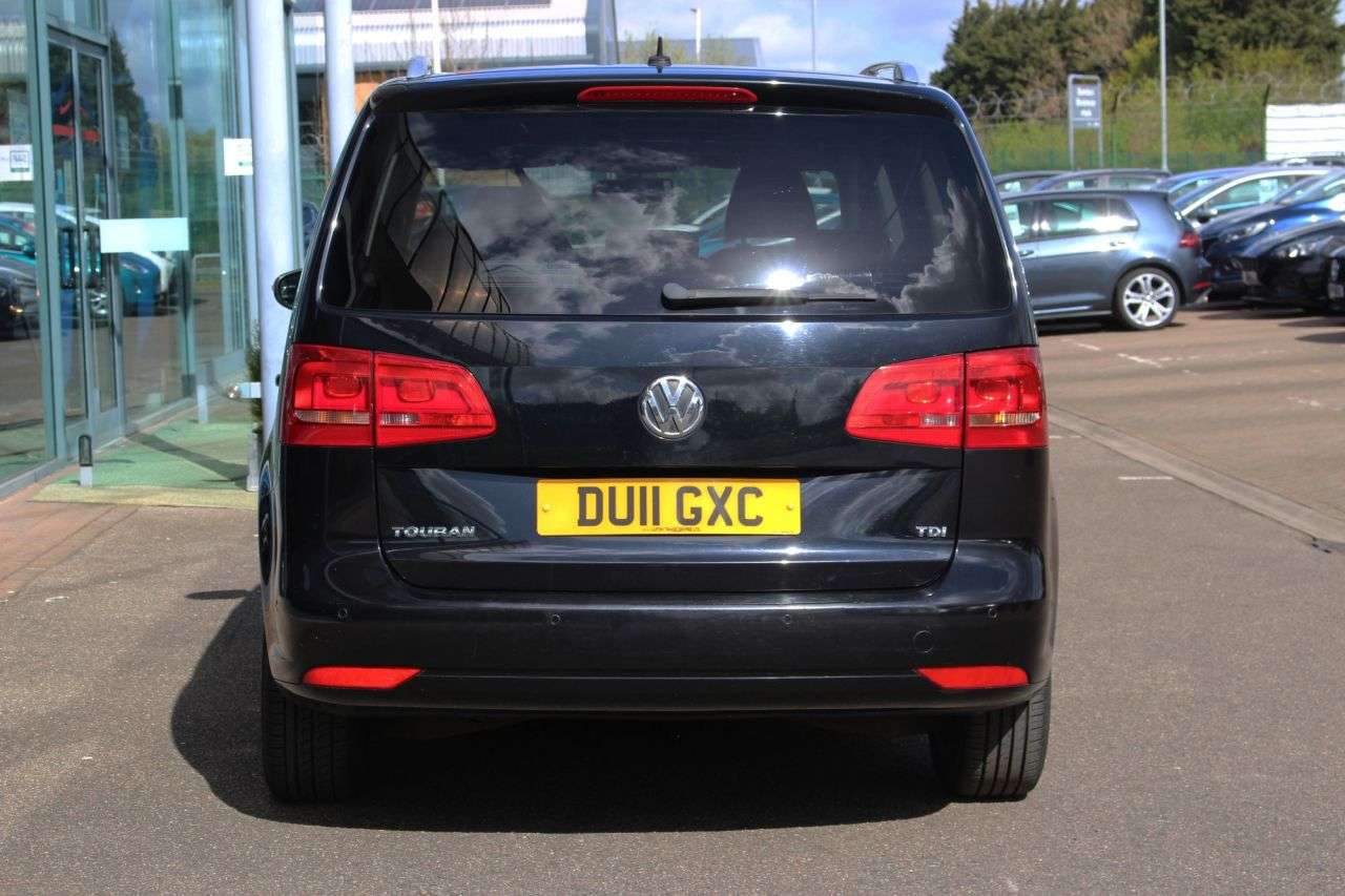 2011 VOLKSWAGEN TOURAN 2011 VOLKSWAGEN TOURAN