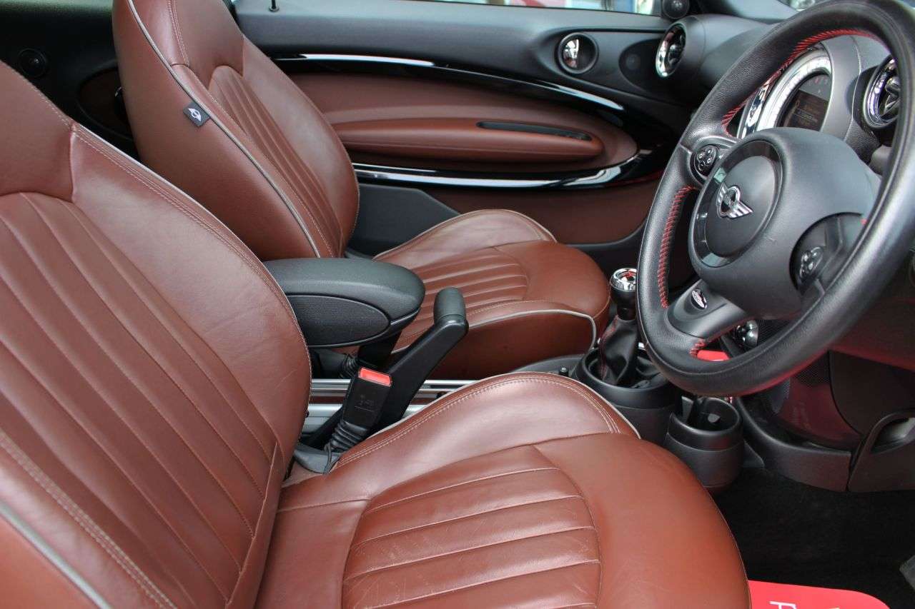 2014 MINI PACEMAN DIESEL COUPE 2014 MINI PACEMAN DIESEL COUPE