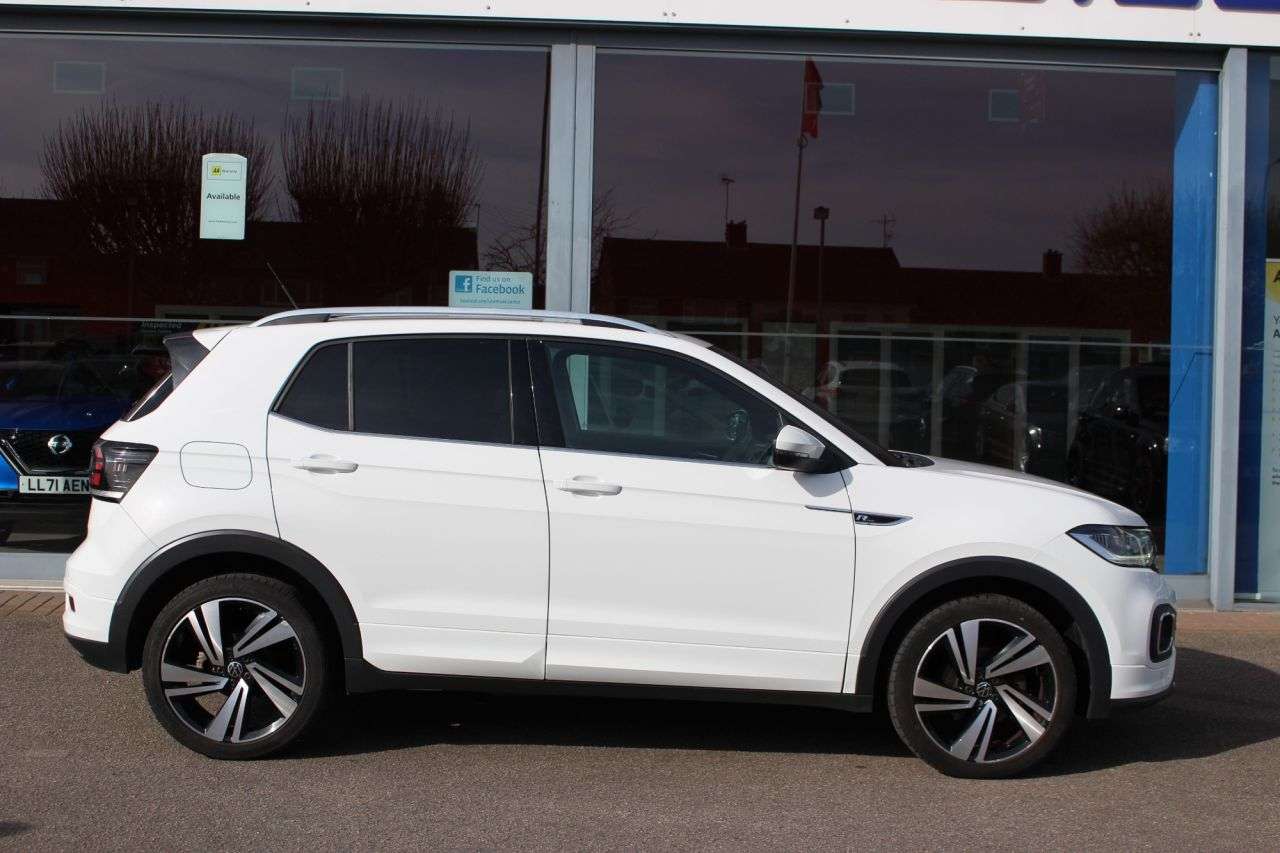 A 2019 VOLKSWAGEN T-CROSS 1.0 TSI R-Line SUV 5dr Petrol Manual Euro 6 (s/s) (115 ps) P/SENORS, 18" AL A 2019 VOLKSWAGEN T-CROSS 1.0 TSI R-Line SUV 5dr Petrol Manual Euro 6 (s/s) (115 ps) P/SENORS, 18" AL