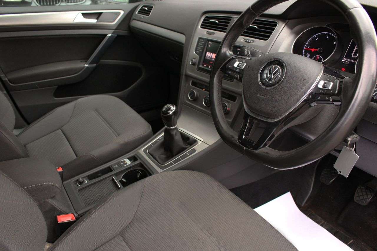 2016 VOLKSWAGEN GOLF 2016 VOLKSWAGEN GOLF