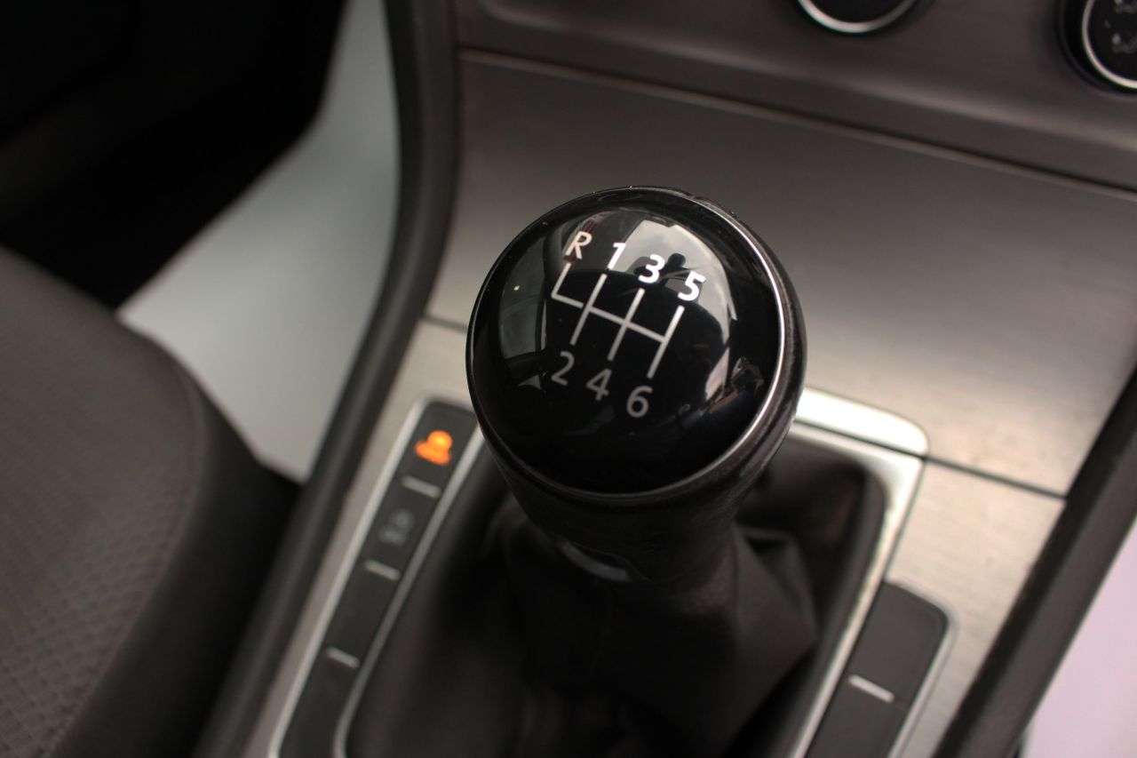 2016 VOLKSWAGEN GOLF 2016 VOLKSWAGEN GOLF