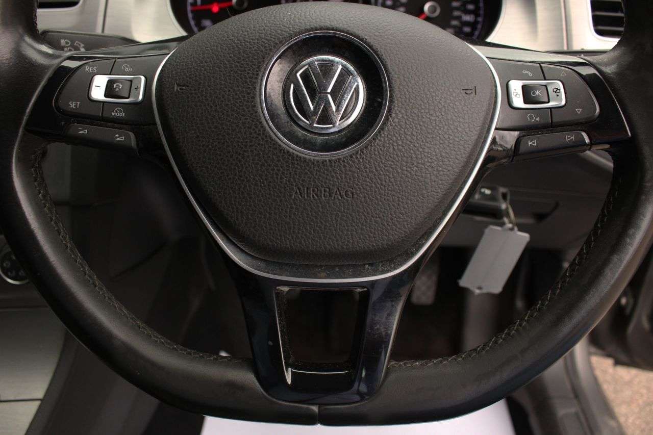 2016 VOLKSWAGEN GOLF 2016 VOLKSWAGEN GOLF