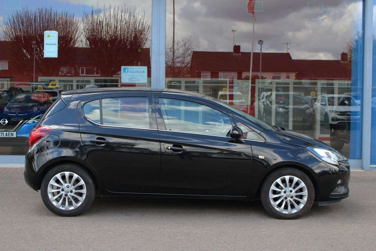 A 2019 VAUXHALL CORSA 1.4i ecoTEC SE Nav Hatchback 5dr Petrol Manual Euro 6 (90 ps) CRUISE, 16" A A 2019 VAUXHALL CORSA 1.4i ecoTEC SE Nav Hatchback 5dr Petrol Manual Euro 6 (90 ps) CRUISE, 16" A
