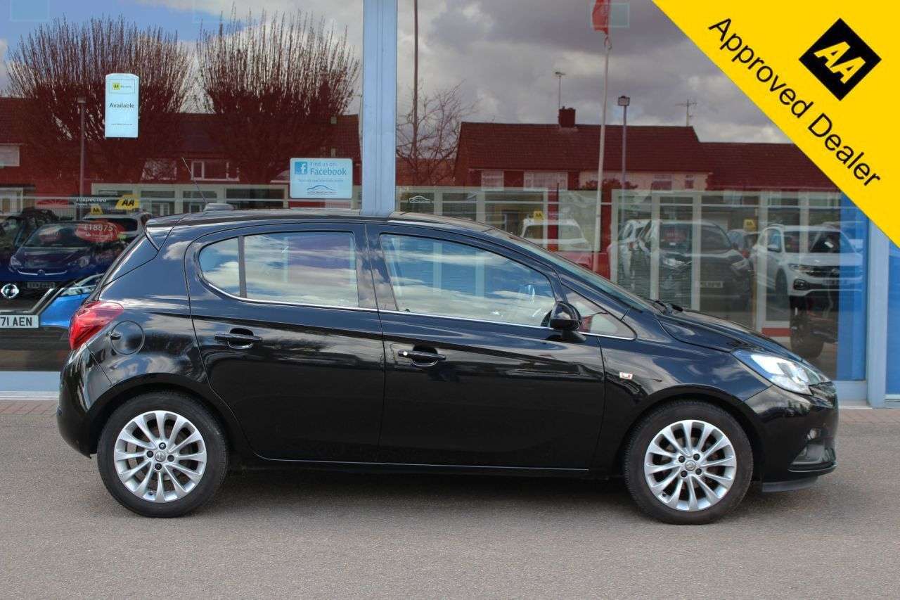 A 2019 VAUXHALL CORSA 1.4i ecoTEC SE Nav Hatchback 5dr Petrol Manual Euro 6 (90 ps) CRUISE, 16" A A 2019 VAUXHALL CORSA 1.4i ecoTEC SE Nav Hatchback 5dr Petrol Manual Euro 6 (90 ps) CRUISE, 16" A