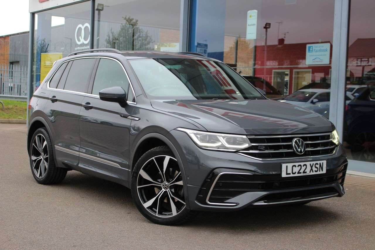 A 2022 VOLKSWAGEN TIGUAN 1.5 TSI R-Line SUV 5dr Petrol DSG Euro 6 (s/s) (150 ps) 20" ALLOYS, DIGITAL A 2022 VOLKSWAGEN TIGUAN 1.5 TSI R-Line SUV 5dr Petrol DSG Euro 6 (s/s) (150 ps) 20" ALLOYS, DIGITAL