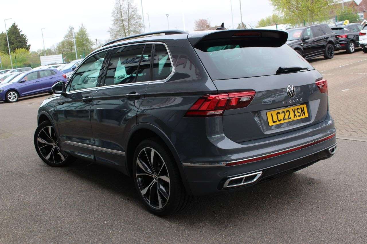 2022 VOLKSWAGEN TIGUAN 2022 VOLKSWAGEN TIGUAN