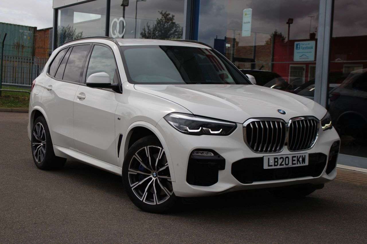 A 2020 BMW X5 3.0 30d M Sport SUV 5dr Diesel Auto xDrive Euro 6 (s/s) (265 ps) 20" ALLOYS A 2020 BMW X5 3.0 30d M Sport SUV 5dr Diesel Auto xDrive Euro 6 (s/s) (265 ps) 20" ALLOYS