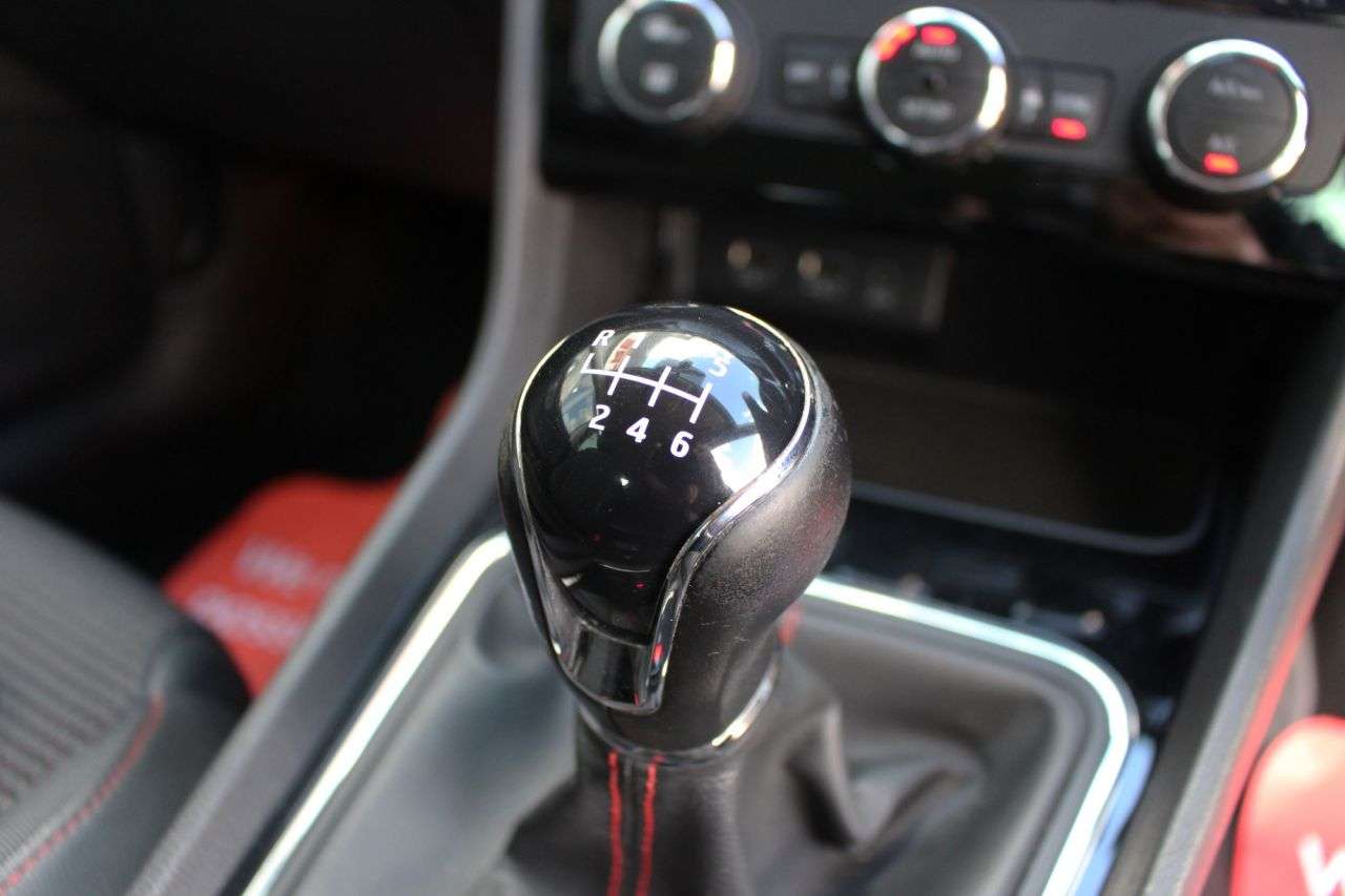 2018 SEAT LEON 2018 SEAT LEON