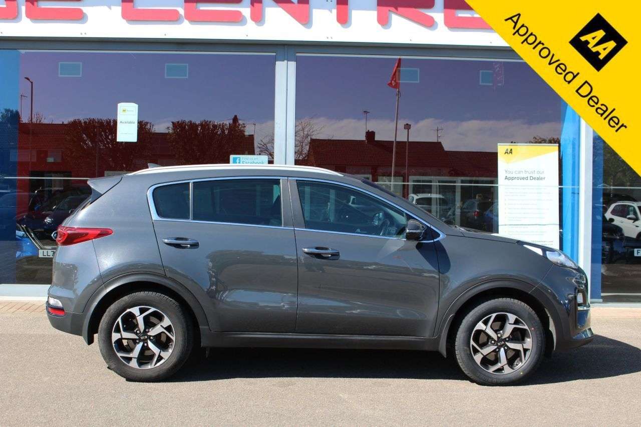 A 2019 KIA SPORTAGE 1.6 GDi 2 SUV 5dr Petrol Manual Euro 6 (s/s) (130 bhp) 17" ALLOYS, CRUISER/ A 2019 KIA SPORTAGE 1.6 GDi 2 SUV 5dr Petrol Manual Euro 6 (s/s) (130 bhp) 17" ALLOYS, CRUISER/