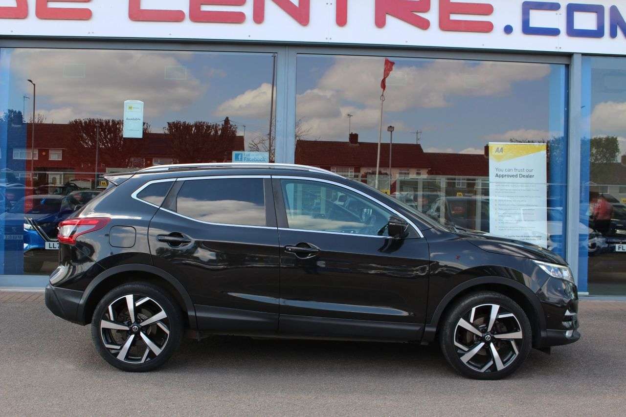 A 2018 NISSAN QASHQAI 1.6 DIG-T Tekna SUV 5dr Petrol Manual Euro 6 (s/s) (163 ps) DAB, P/ASSIST, A 2018 NISSAN QASHQAI 1.6 DIG-T Tekna SUV 5dr Petrol Manual Euro 6 (s/s) (163 ps) DAB, P/ASSIST,