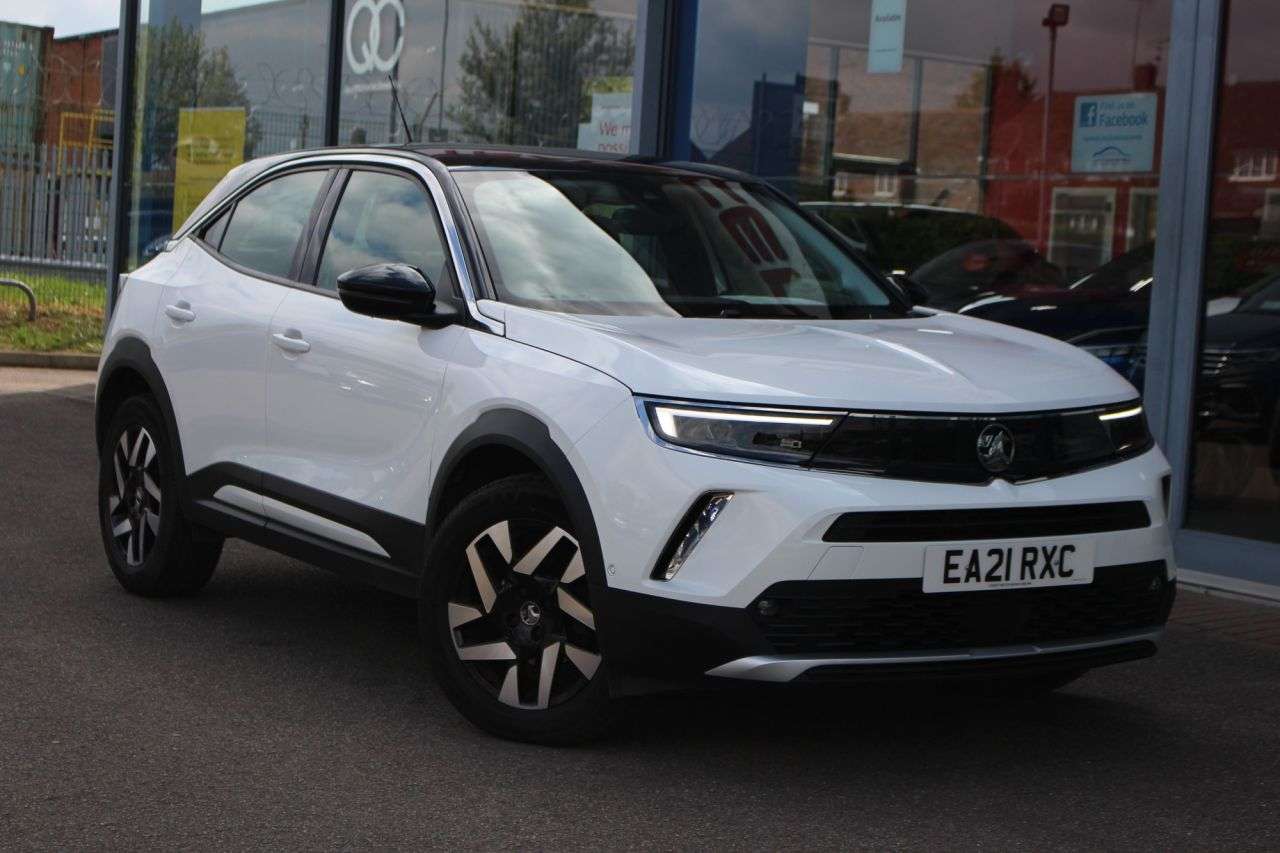 A 2021 VAUXHALL MOKKA 1.2 Turbo Elite Nav Premium SUV 5dr Petrol Auto Euro 6 (s/s) (130 ps) ACC/L A 2021 VAUXHALL MOKKA 1.2 Turbo Elite Nav Premium SUV 5dr Petrol Auto Euro 6 (s/s) (130 ps) ACC/L