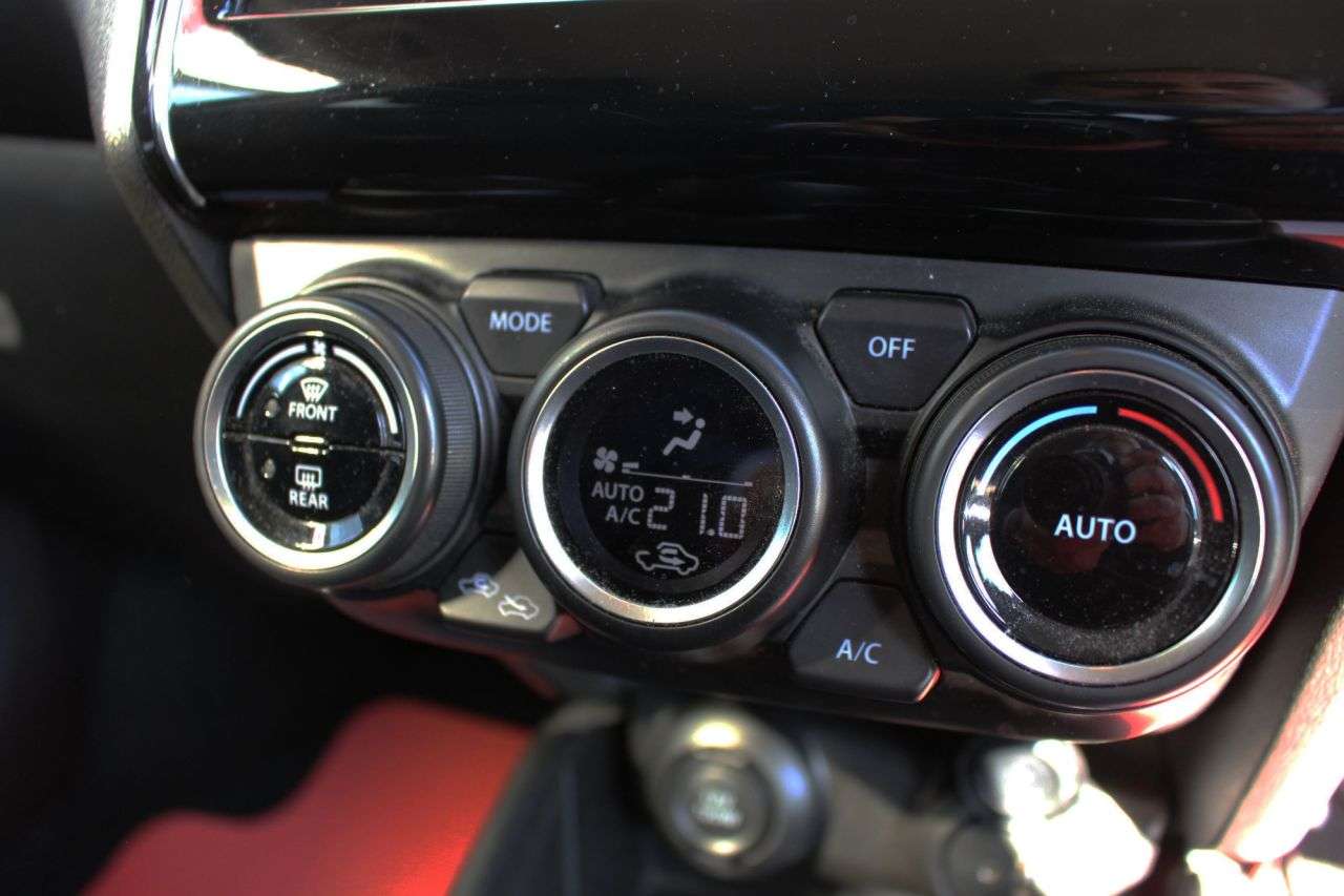 2019 SUZUKI SWIFT 2019 SUZUKI SWIFT