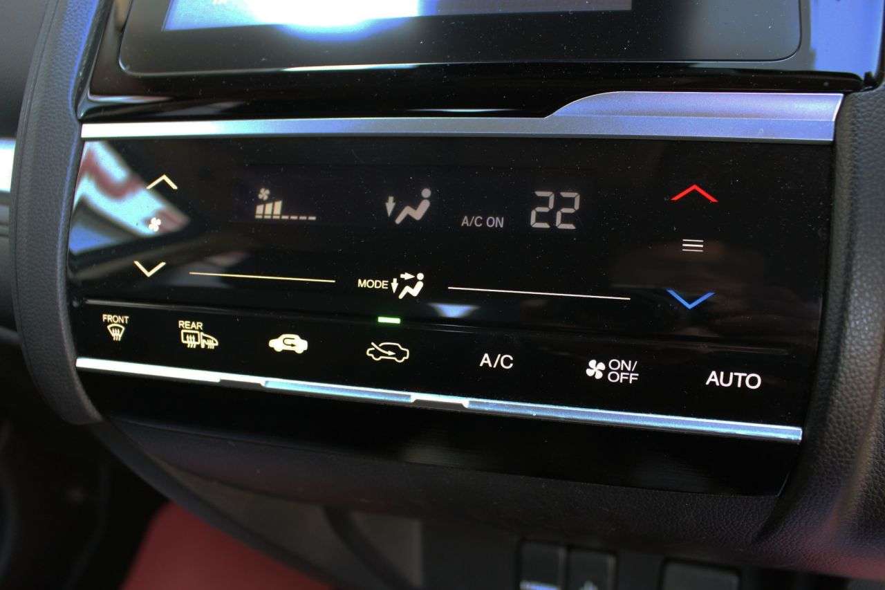 2019 HONDA JAZZ 2019 HONDA JAZZ