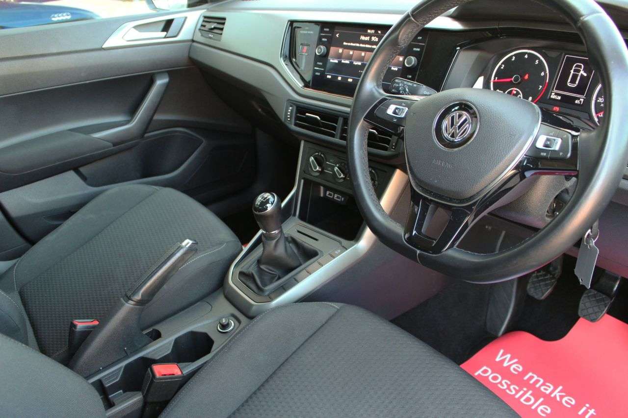 2019 VOLKSWAGEN POLO 2019 VOLKSWAGEN POLO