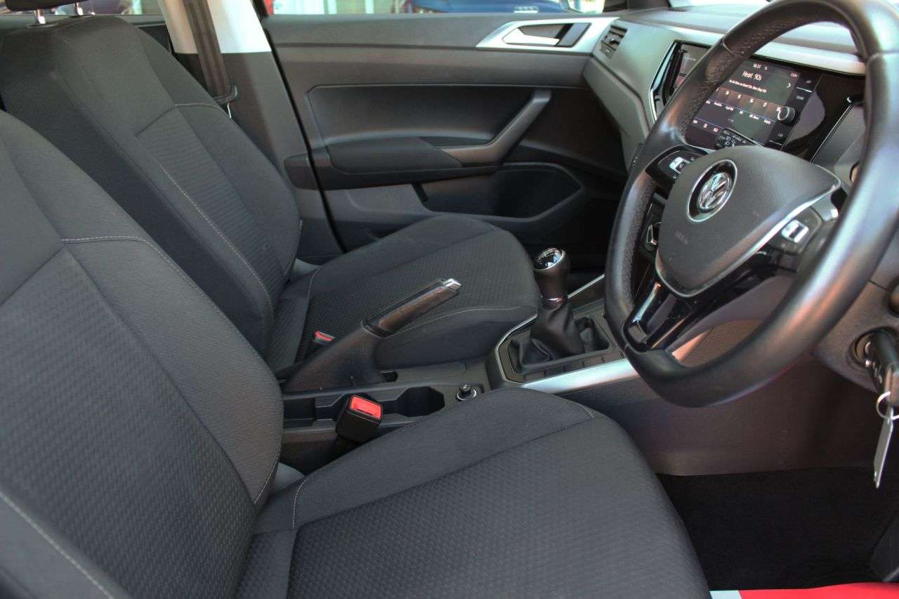 2019 VOLKSWAGEN POLO 2019 VOLKSWAGEN POLO