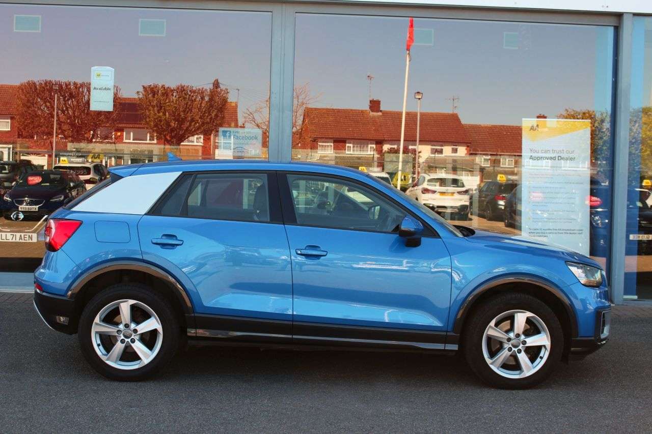 A 2017 AUDI Q2 1.4 TFSI CoD Sport SUV 5dr Petrol S Tronic Euro 6 (s/s) (150 ps) CRUISE/LDW A 2017 AUDI Q2 1.4 TFSI CoD Sport SUV 5dr Petrol S Tronic Euro 6 (s/s) (150 ps) CRUISE/LDW