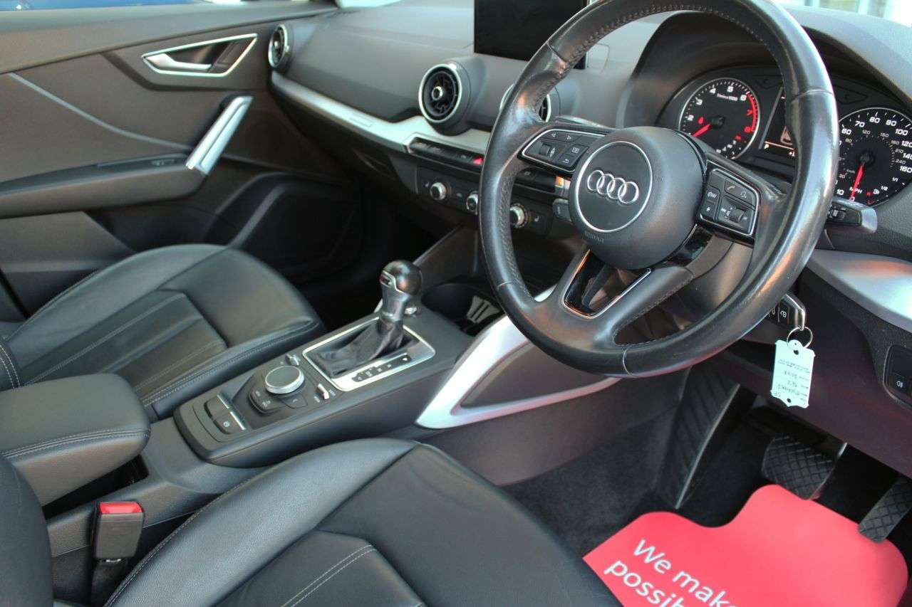 2017 AUDI Q2 2017 AUDI Q2