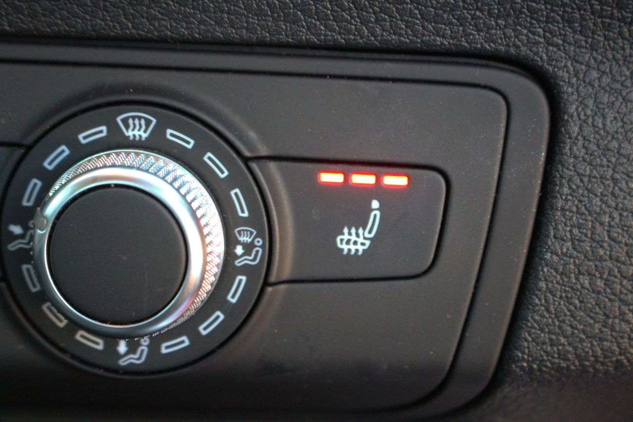 2017 AUDI Q2 2017 AUDI Q2