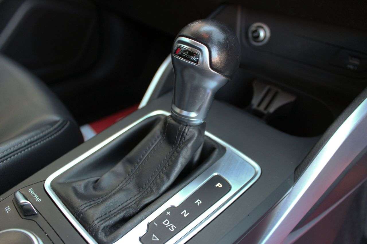 2017 AUDI Q2 2017 AUDI Q2