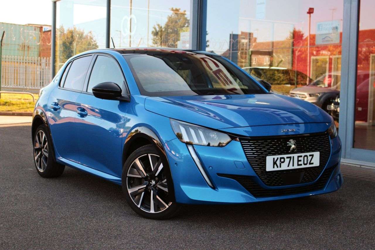 A 2021 PEUGEOT 208 1.2 PureTech GT Hatchback 5dr Petrol Manual Euro 6 (s/s) (100 ps) CRUISE/LD A 2021 PEUGEOT 208 1.2 PureTech GT Hatchback 5dr Petrol Manual Euro 6 (s/s) (100 ps) CRUISE/LD