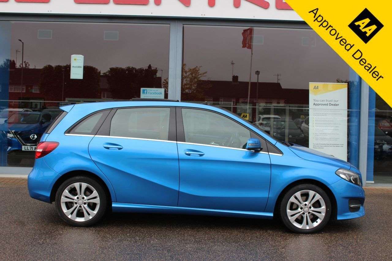 A 2015 MERCEDES-BENZ B-CLASS 1.6 B180 Sport Premium Plus MPV 5dr Petrol 7G-DCT Euro 6 (s/s) (122 ps) NAV A 2015 MERCEDES-BENZ B-CLASS 1.6 B180 Sport Premium Plus MPV 5dr Petrol 7G-DCT Euro 6 (s/s) (122 ps) NAV