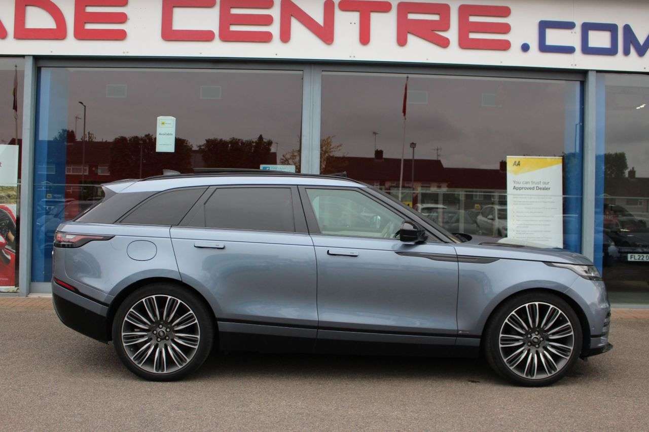 A 2019 LAND ROVER RANGE ROVER VELAR 2.0 D240 R-Dynamic HSE SUV 5dr Diesel Auto 4WD Euro 6 (s/s) (240 ps) NAV-PA A 2019 LAND ROVER RANGE ROVER VELAR 2.0 D240 R-Dynamic HSE SUV 5dr Diesel Auto 4WD Euro 6 (s/s) (240 ps) NAV-PA