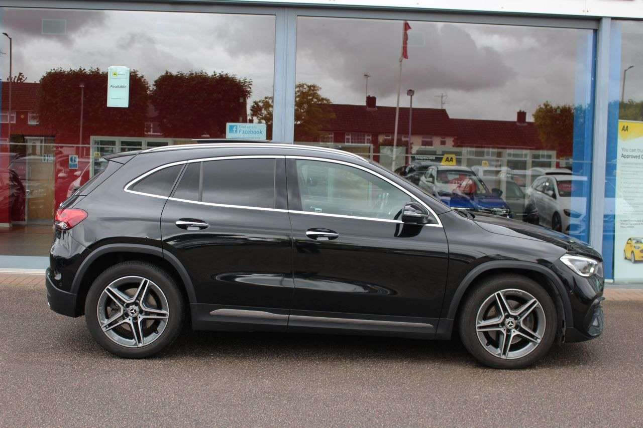 2021 MERCEDES-BENZ GLA 2021 MERCEDES-BENZ GLA