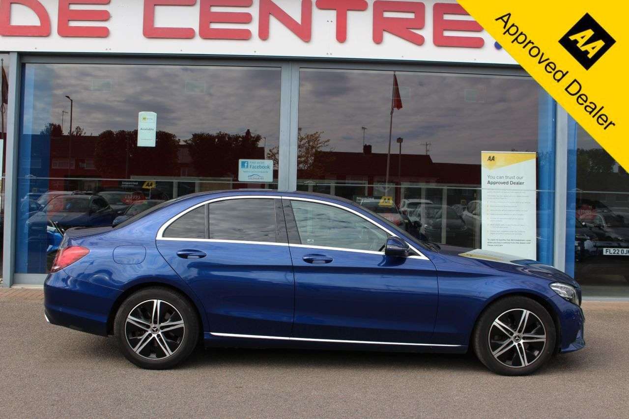 A 2019 MERCEDES-BENZ C-CLASS 2.0 C220d Sport Saloon 4dr Diesel G-Tronic+ Euro 6 (s/s) (194 ps) P/SENSORS A 2019 MERCEDES-BENZ C-CLASS 2.0 C220d Sport Saloon 4dr Diesel G-Tronic+ Euro 6 (s/s) (194 ps) P/SENSORS