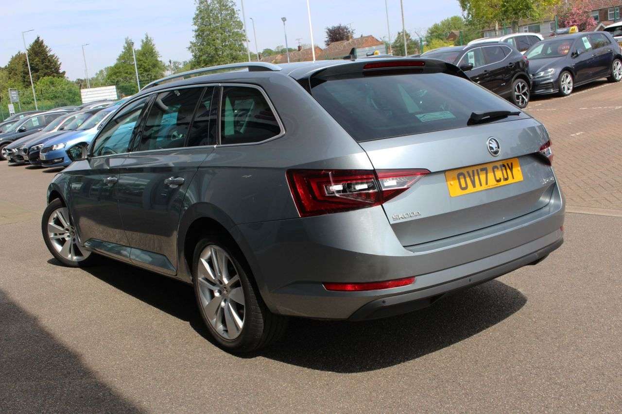 2017 SKODA SUPERB 2017 SKODA SUPERB